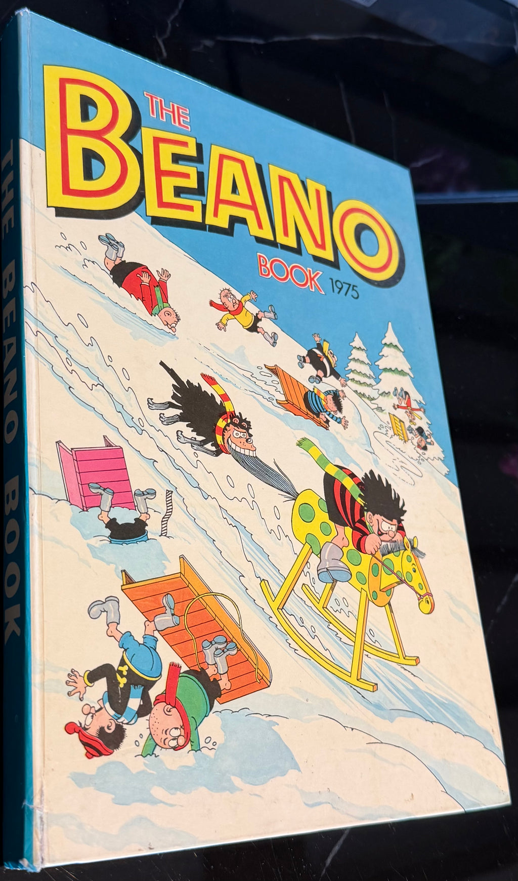 The Beano Book 1975 Vintage Comic Annual DC Thomson Sledging Cover