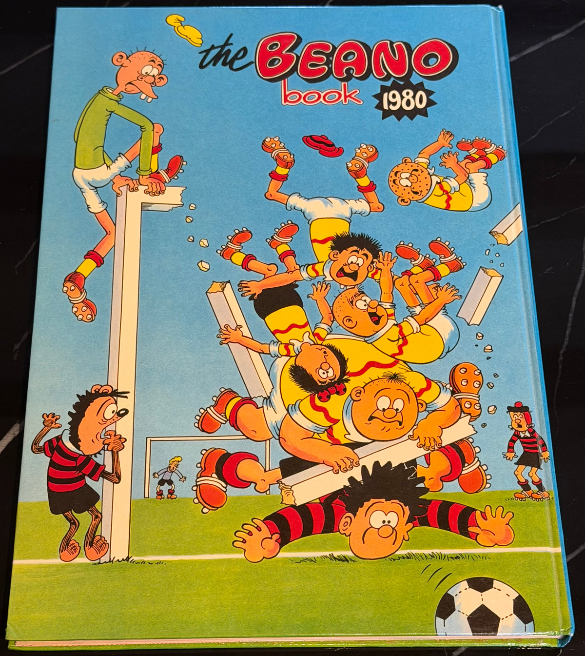 The Beano Book 1980 Vintage Comic Annual DC Thomson Football Cover Unwritten