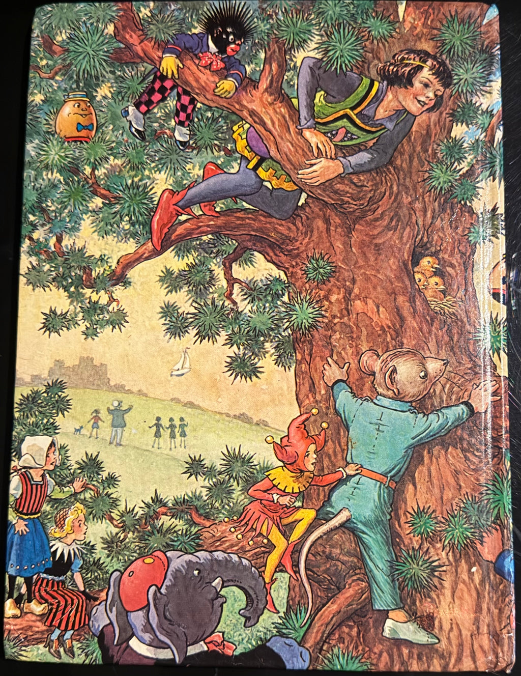 The Rupert Annual 1974 Edition Vintage Daily Express Hardback -Copyright 1973